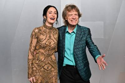 Mick Jagger (82) med spontan pub-opptreden