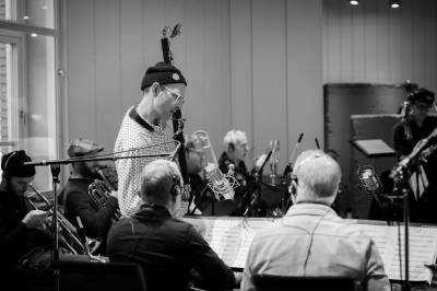 Nils Berg & Norrbotten Big Band - Paid To Cry