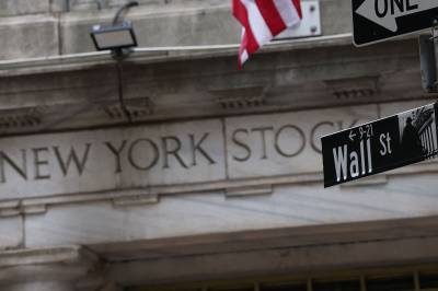 Wall Street blandet etter inflasjonstall