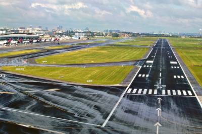 Dronekaoset i Brussel: – Ikke amatører. Noe større er på gang.