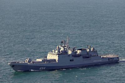 Russisk marinefartøy skjøt mot fritidsbåt i den engelske kanal