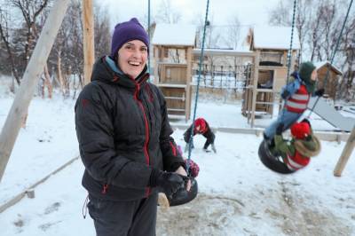 Lover skjerpa rutinar etter forseinka vedtak om barnehagetilskot