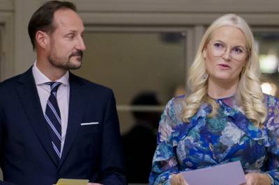 Dekket med sølvtøy - Mette-Marit uteble