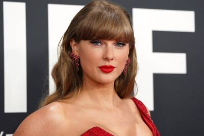 Hvem synger sammen med Taylor Swift på «Life of a Showgirl»?