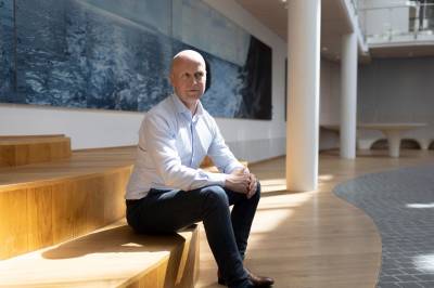 Den må han lenger ut på landet med