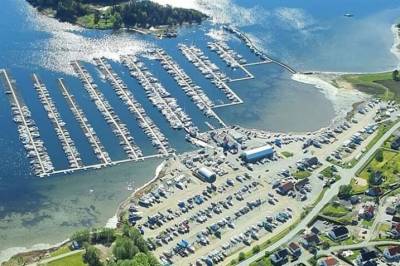 Nå er kampen om marina-giganten i full gang