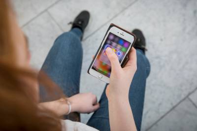 Kronikk: Ønsker vi virkelig å bruke 15–20 år av livet vårt foran en skjerm?