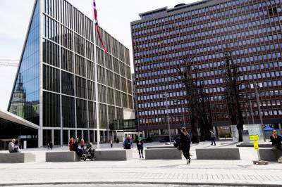 «Free seating» og interessekonflikter