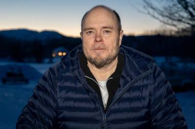 Pasienttaxi stoppet på fjellet: Gikk tom for strøm i -15 grader