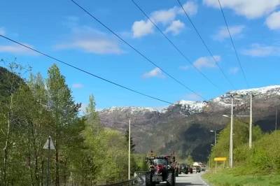 Tut og køyr i morgenkortesjen