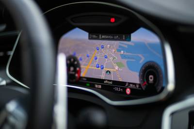 Bråstopp for selvkjørende buss