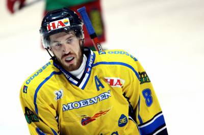 Hamar Arbeiderblad: Storhamar-legende Eirik Skadsdammen er død