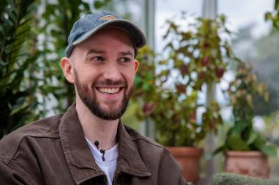 Anmelder låt for låt: – Litt kjedelig