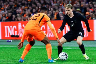 Derfor så Norge annerledes ut etter pause mot Nederland. Grepet kan bli avgjørende i VM.