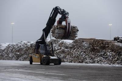 «Kjedelig» papiraksje til himmels
