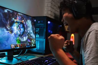 Magnetiske roboter kan i fremtiden svømme gjennom blodet ditt