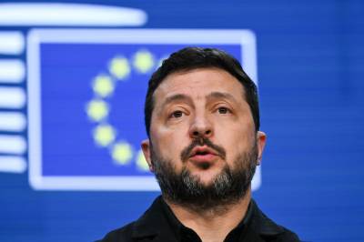Bloomberg: Zelenskyj sier Trump presser Ukraina til å kapitulere