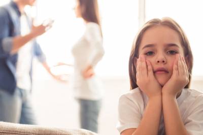 Det finnes et betydelig antall solide studier som dokumenterer negative effekter av samlivsbrudd