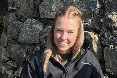 Skal jentene våre leke at de fanger demoner?