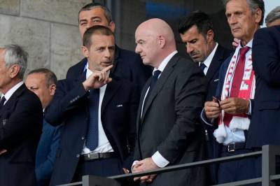 Uefa står på Fifa-boikott: – Mistet tillit til Infantino