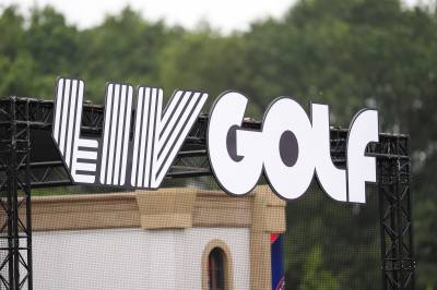 Sky Sports: Omstridt golf-liga reddes av hemmelig investor