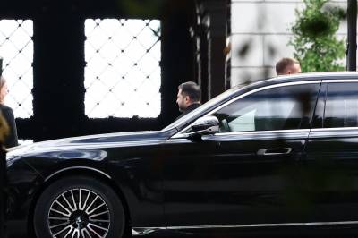 Zelenskyj på slottet