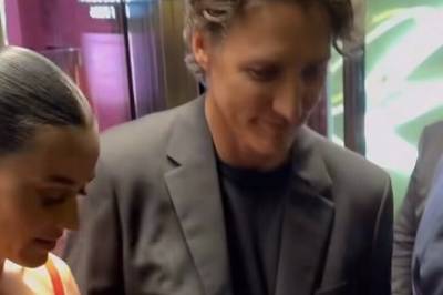 Ekskona bryter stillheten