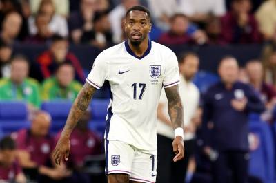 Den engelske landslagsspilleren Ivan Toney er siktet for vold i en nattklubb i London, med påfølgende legemsbeskadigelse