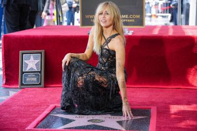 Miley Cyrus fikk stjerne på Walk of Fame
