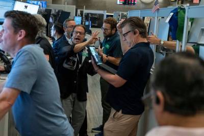 Forsiktig åpning på Wall Street – investorene venter på Fed-sjefens tale