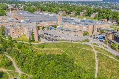 OUS:  - Lønnssjokk: Får bare halvparten