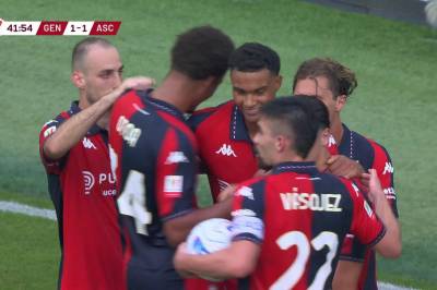 Alessandro Marcandalli med mål mot Ascoli Calcio 1898