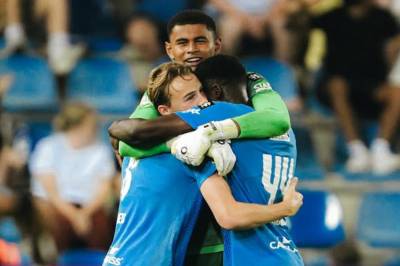 Liverpool i samtaler om 2,01 meter høy keeper