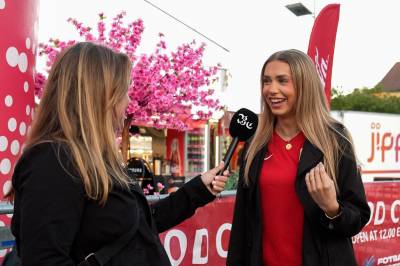 Planlagt fri og greie sjefer. Slik løser folk VM-utfordringen.