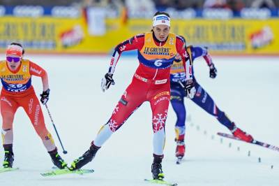 Stavås Skistad seiret på første Tour de ski-dag