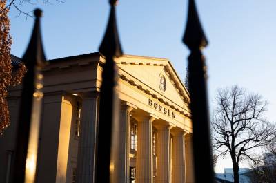 Oslo Børs faller fra start: – Ikke billig lenger