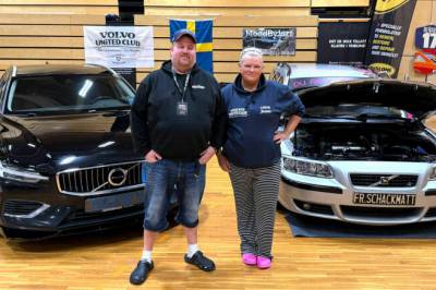 Kjører 200 mil for å komme på bilutstilling