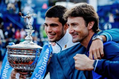 Tidligere trener Juan Carlos Ferrero følger ikke Carlos Alcaraz på Instagram rett etter Australian Open