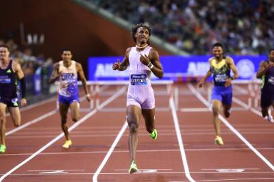 Alison dos Santos overlegen i Diamond League-finalen