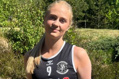 Mathilde (17) får spille med de beste: – Fantastisk god forsvarsspiller