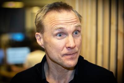 – Vi ruster oss til feil krig