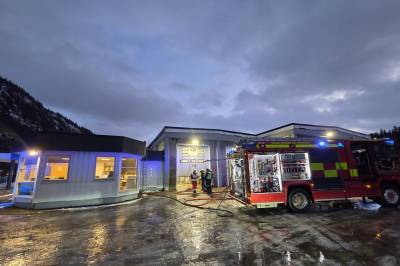 Melding om brann i Mo i Rana - nødetatene rykker ut