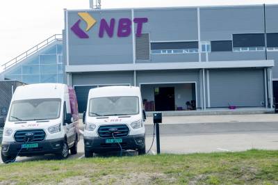 Kriserammede Norsk Bibliotektransport ber om konkurs