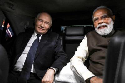 Putin og Modi i samtaler i New Delhi