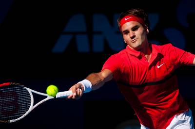 Roger Federer vender tilbake til US Open for å spille en oppvisningskamp sammen med Roddick, McEnroe og Agassi