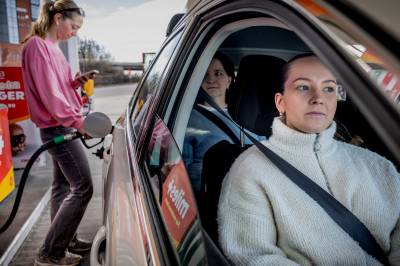 Hadde drivstoffkuttet vært på plass i dag, kunne du fylt bensin for 16 kroner