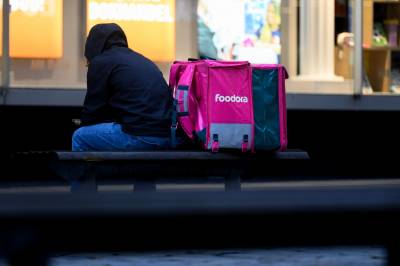 Bank avdekket mistenkelig millionlønn hos Foodora-bud