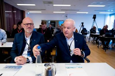 Holder på penga