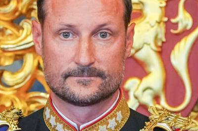 Har kong Haakon fått riktig romertall? Er han VIII eller IIX? Eller den 8.?