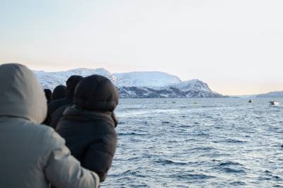 Anne så 26 båter rundt én hvalflokk: – Det var galskap!